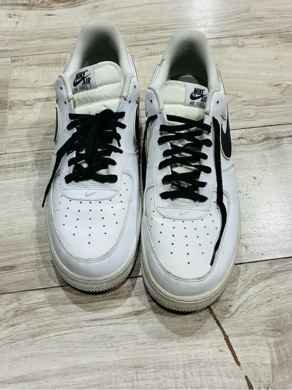 Nike Men's Low-Top Sneakers - White with Black Swoosh